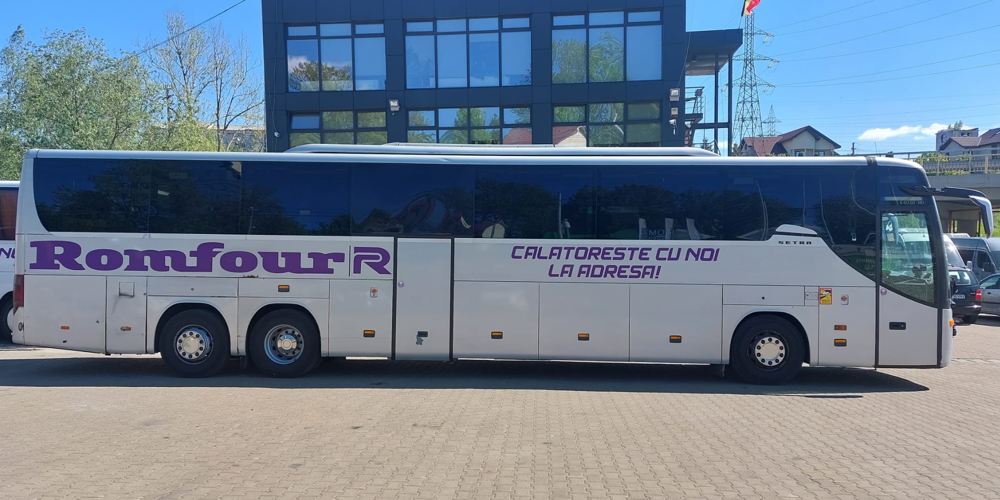 SV12FZR vedere laterală